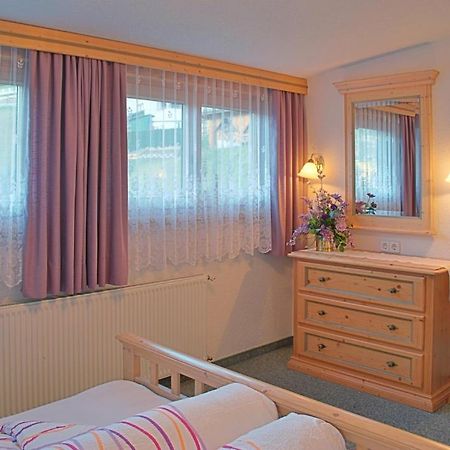 Gaestehaus Resi Jerzens Buitenkant foto
