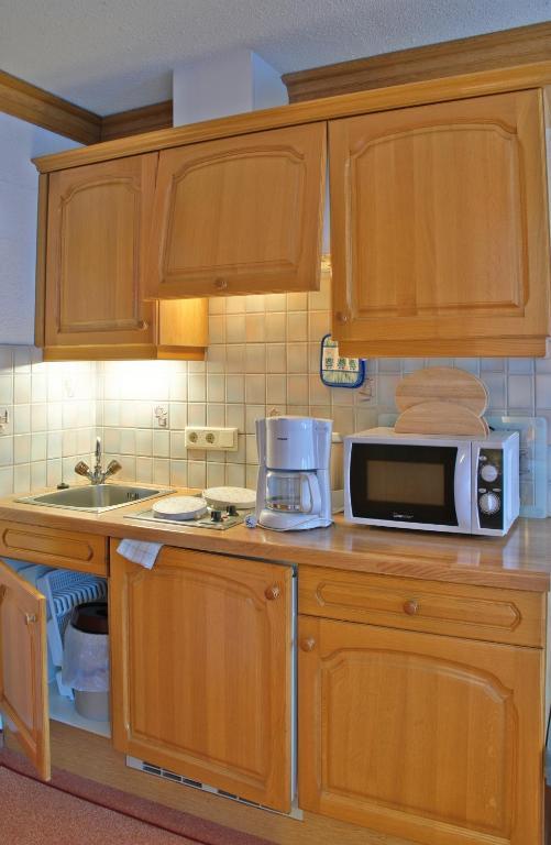 Gaestehaus Resi Jerzens Kamer foto